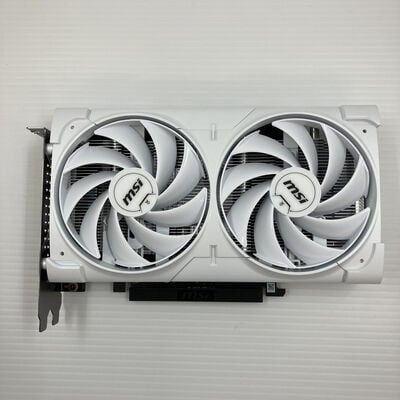 【秋葉原本店】中古  MSI GeForce RTX 5060 8G VENTUS 2X OC WHITE (RTX5060 8G) 3410014249 