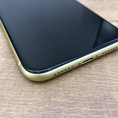 【宇都宮鶴田店】中古  【SIMロック解除済み】【au】 Apple iPhone11 64GB (イエロー) MWLW2J/A 155391 