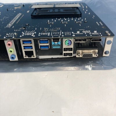 【博多店】中古  ASRock B550M Pro4 (B550 AM4 mATX DDR4) 142938 