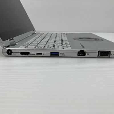 【秋葉原本店】中古  Panasonc CF-QV9TFLVS(i7-10810U/16GB/SSD512GB/W11P) 3410015917 