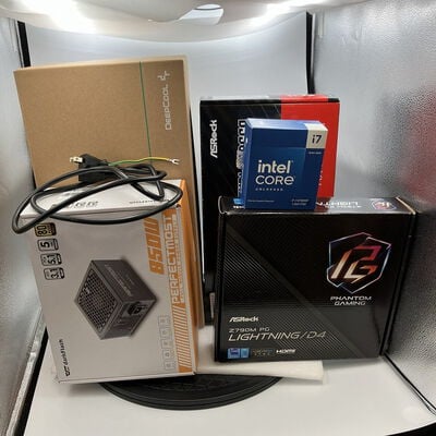 【新潟店】中古  自作PC(Core i7-14700KF/32GB/SSD1TB/なし/RX7800XT 16GB/OSなし) 3290007374 