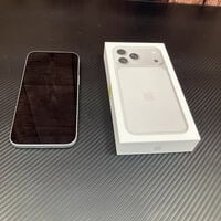 中古  Apple iPhone17 Pro Max 256GB シルバー 【国内版SIMフリー】 MFY84J/A 183038 