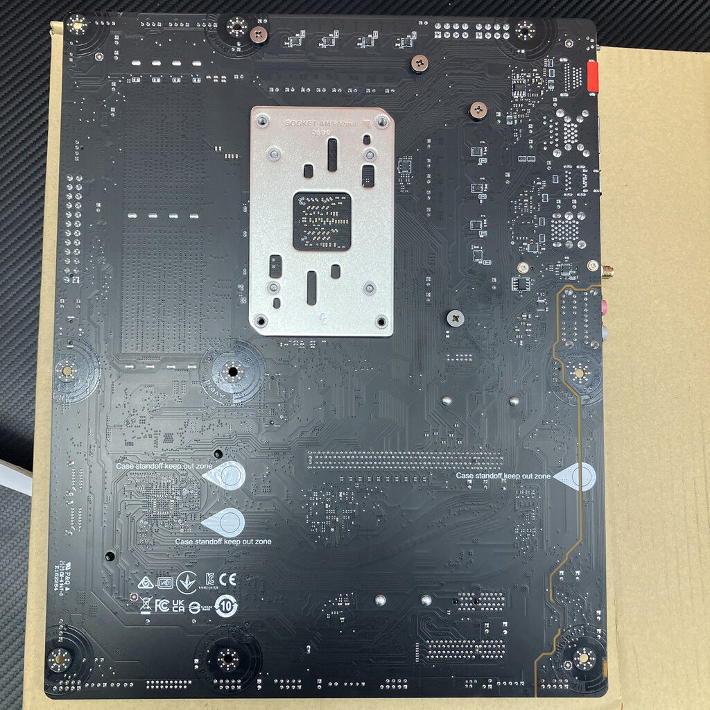 中古 （OEM品） B650 GAMING PLUS WIFI (MS-7E26) 5070001603 （312716