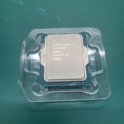 【浦添城間店(沖縄)】中古  INTEL Core i7 13700KF (1700/3.4G/30M/C16/T24) 152751 