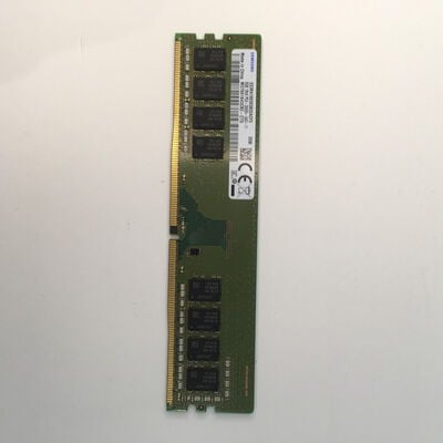 【博多店】中古  PC4-21300 8GB デスクトップ用(DDR4-2666) 126165 