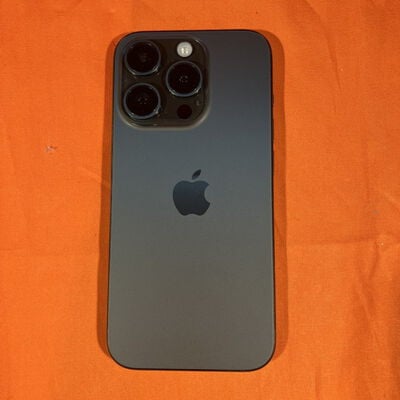 【なんば店】中古  【docomo版SIMフリー】Apple iPhone15 Pro 6.1インチ 128GB ブラックチタニウム MTU73J/A 161184 