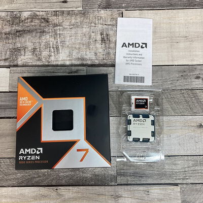 【広島店】中古  AMD Ryzen 7 9800X3D (AM5/4.7/104M/C8/T16/120W) 172566 