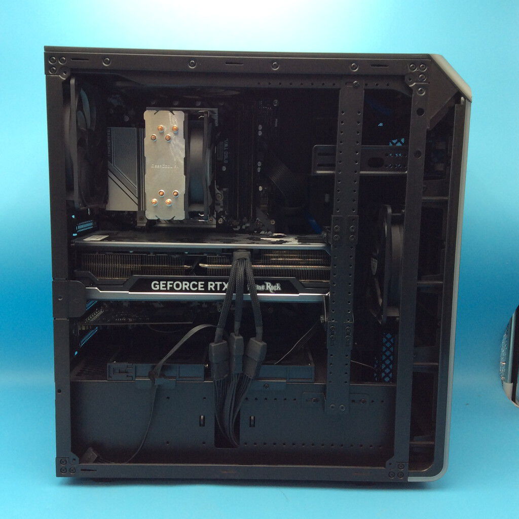 中古 GALLERIA XA7C-R48(i7 13700F/32GB/SSD1TB/RTX4080/W11H