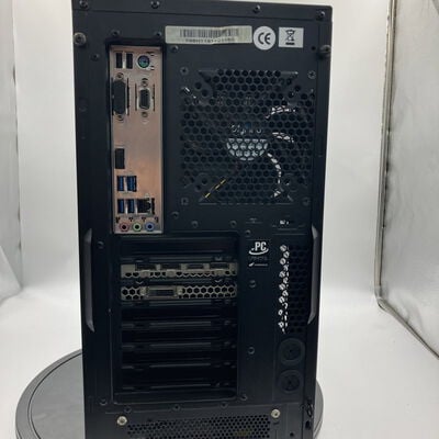 【なんば店】中古  THIRDWAVE GALLERIA XF (i7 9700K/8GB/SSD512GB/HDD2TB/RTX2070) 3280023079 