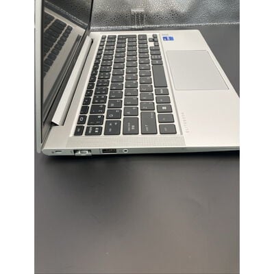 【仙台店】中古  HP EliteBook 630 G10 (Core i7-1355U/16GB/SSD 512GB/-/-/WLAN/13.3インチFHD/W11P/-) 3240010335 