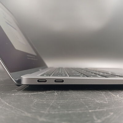 【大須店】中古  Apple MacBook Air 13インチ 2020 (M1 8CPU 7GPU/8GB/256GB) スペースグレイ MGN63J/A 144573 