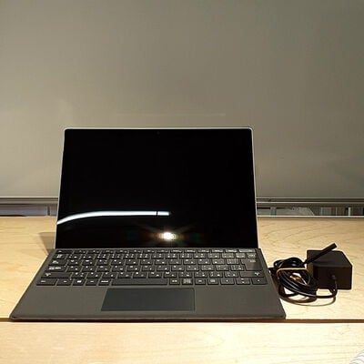 【鹿児島店】中古  Surface Pro 6（2018年モデル）(i5-8350U/8GB/SSD128GB/W11P) 4700001147 
