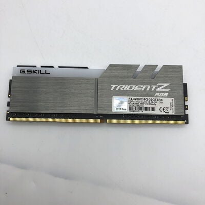 【宇都宮鶴田店】中古  PC4-25600 8GB デスクトップ用(DDR4-3200) 140727 