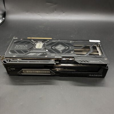 【宇都宮鶴田店】中古  ASRock RX9070XT SLD 16G Steel Legend Dark 16GB (RX9070XT 16G) 176936 