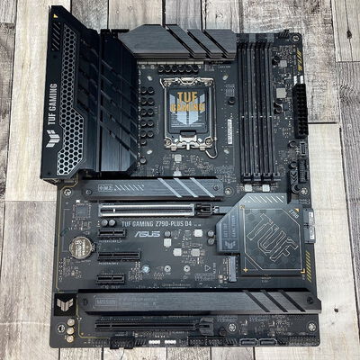 【広島店】中古  ASUS TUF GAMING Z790-PLUS D4 (Z790 1700 ATX DDR4) 152768 
