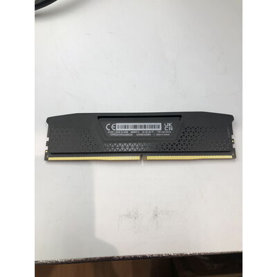 【水戸赤塚店】中古  Corsair　CMK32GX5M2A4800C40(PC5-38400 16GB デスクトップ用) 4680002816 