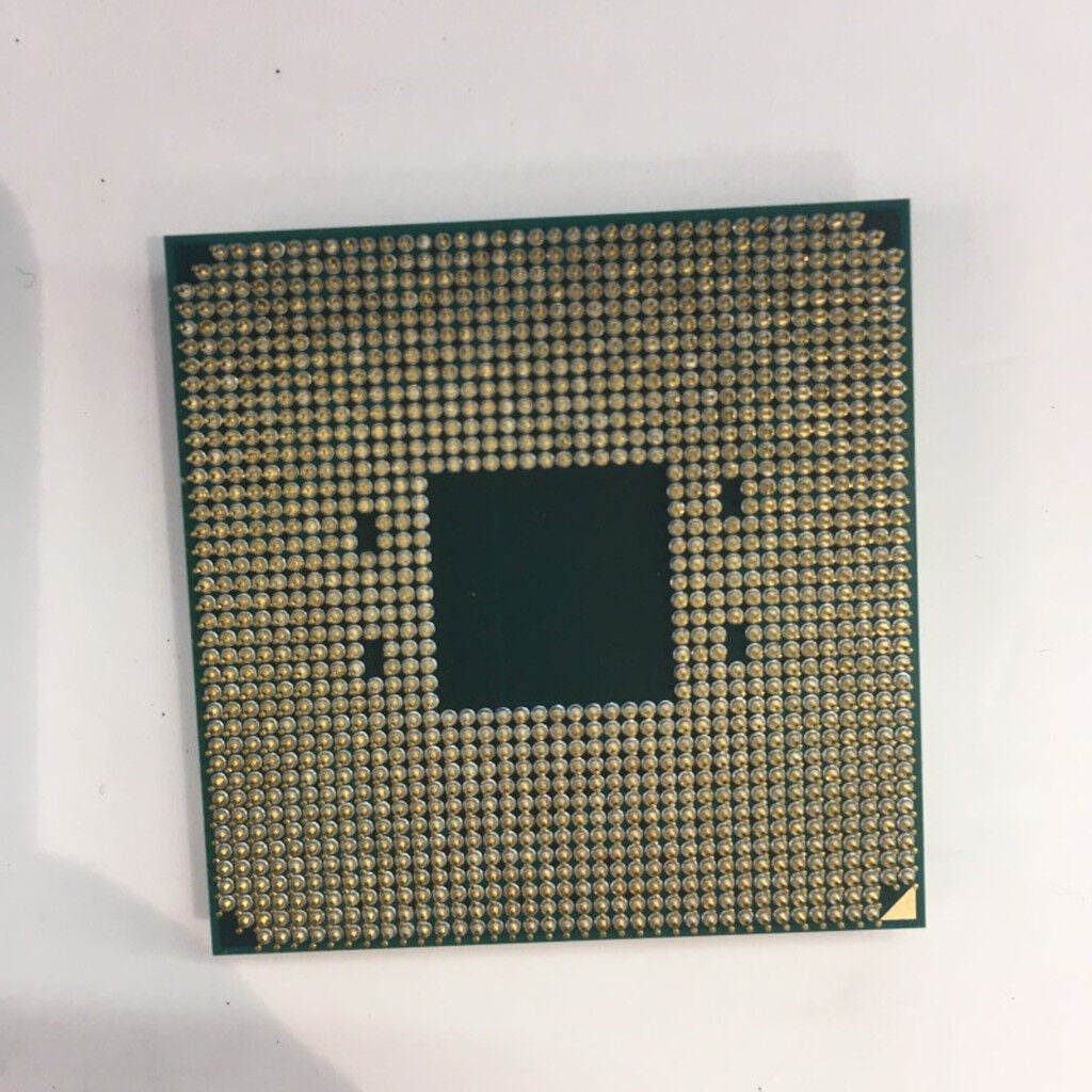中古 AMD Ryzen 7 5700X (AM4/3.4GHz/36M/C8/T16/65W) 150182 （364608