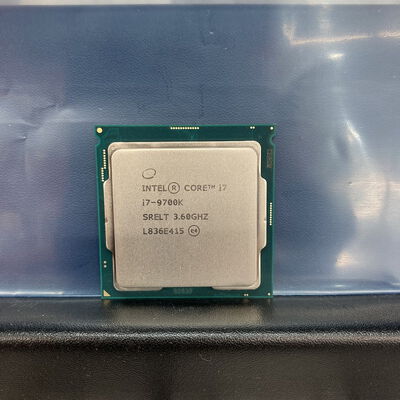 【広島店】中古  INTEL Core i7 9700K (1151/3.60GHz/12M/C8/T8) 138481 
