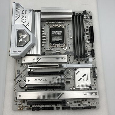 【新潟店】中古  ASUS Z890 AYW GAMING WIFI W (Z890 1851 ATX DDR5) 172181 