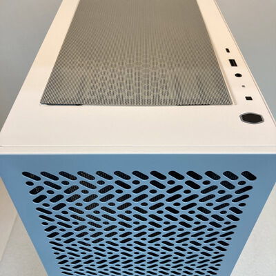 【京都店】中古  自作パソコン(Ryzen 7 9800X3D/16GB/SSD240GB/なし/なし/なし) 3180007091 