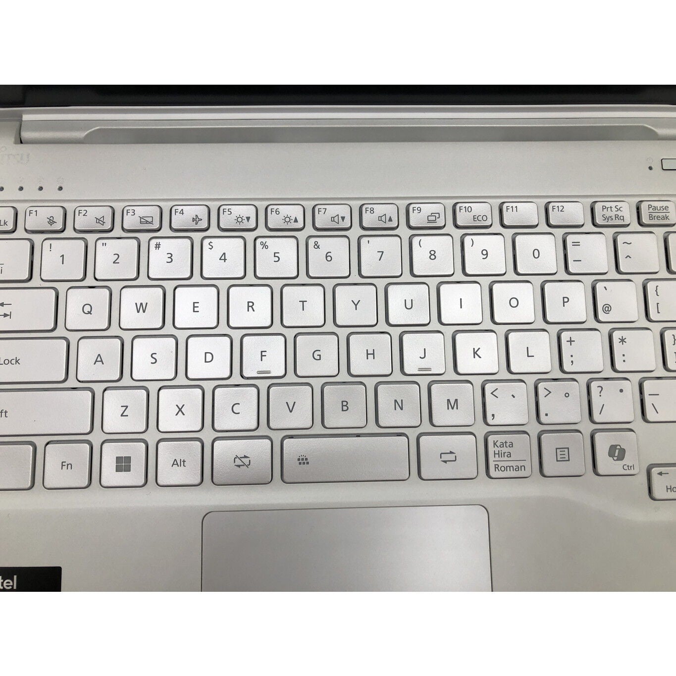 中古 FMV LIFEBOOK UH90/J3(Ultra 7 155H/16GB/SSD512GB/-/オンボード