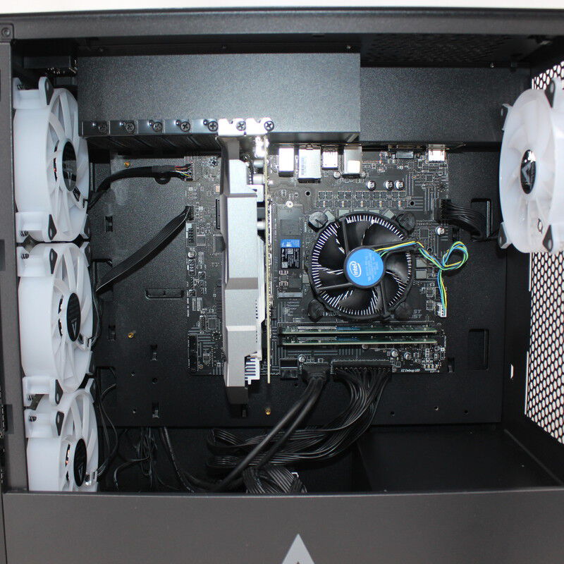 □超小型ゲーミングPC 水冷 Corei5-10400F/メモリ16GB/SSD256GB