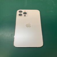 中古  【docomo】Apple iPhone12 Pro 6.1インチ 256GB (シルバー) MGMA3J/A 143813 