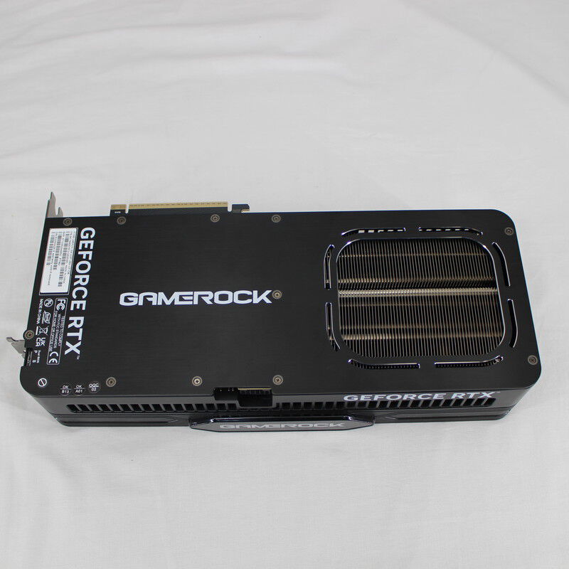 グラフィックボード・グラボ・ビデオカード Palit NE75080T19T2-GB2030G Palit Microsystems NE75080T19T2-GB2030G (GeForce RTX 5080