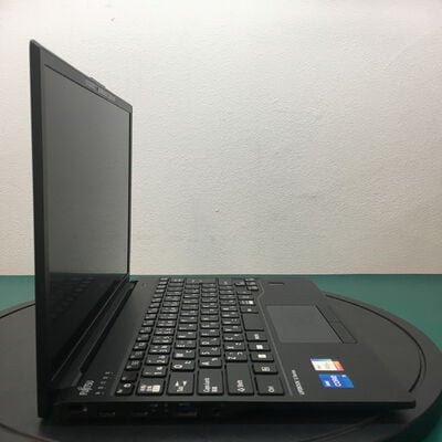 【佐賀南部バイパス店】中古  FUJITSU LIFEBOOK U9313/M(i5-1345U/16GB/SSD512GB/W11P) 5250001566 