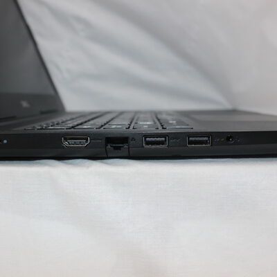 【通販センター】中古  DELL Vostro 3590(Intel Core i5 10210U 1.60GHz/16GB DDR4/SSD256GB/-/オンボード/15.6/1920x1080/GbE/Wi-Fi/WEBCAM/W11P/VBT) 197883 