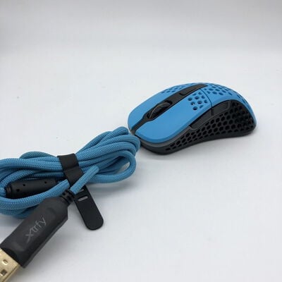 【宇都宮鶴田店】中古  Xtrfy XG-M4-RGB-BLUE 5280000910 