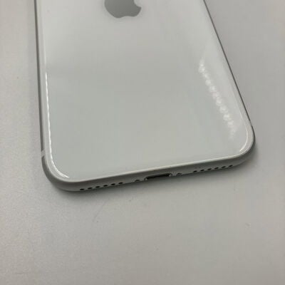 【なんば店】中古  【au】Apple iPhoneSE 4.7インチ (第2世代/2020) 64GB (ホワイト) MHGQ3J/A 新パッケージ版 146172 