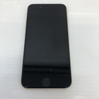中古  【docomo版SIMフリー】Apple iPhoneSE 4.7インチ (第3世代) 64GB (スターライト) MMYD3J/A 154834 