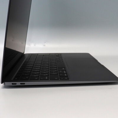 【札幌店】中古  Apple MacBook Air 13インチ 2020 (M1 8CPU 7GPU/8GB/256GB) スペースグレイ MGN63J/A 144573 