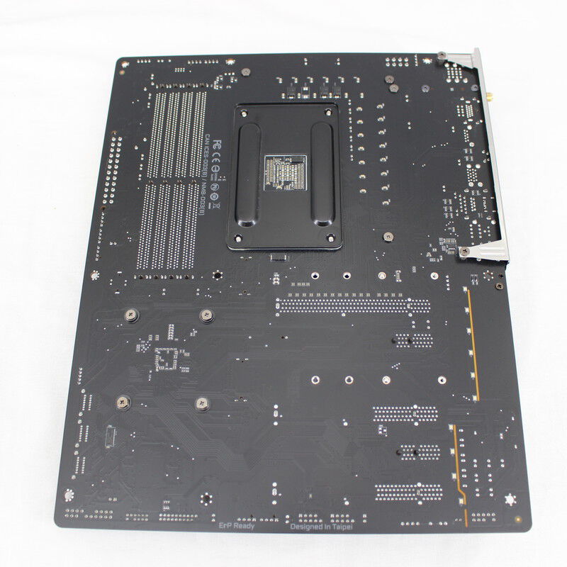 Amazon.co.jp: 日本ギガバイト B550 AORUS PRO AX マザーボード