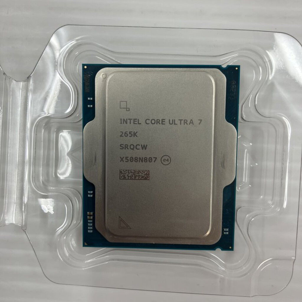 中古 INTEL Core Ultra 7 265K (1851/3.9G/30M/C20/T20) （350110