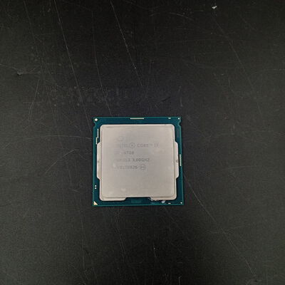 【大須店】中古  Intel Core i7 9700 (1151/3.00GHz/12M/C8/T8) 140316 