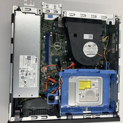 【なんば店】中古  DELL OptiPlex 3070 SFF (i5 8500/8GB/SSD256GB/Mt) 3280022119 