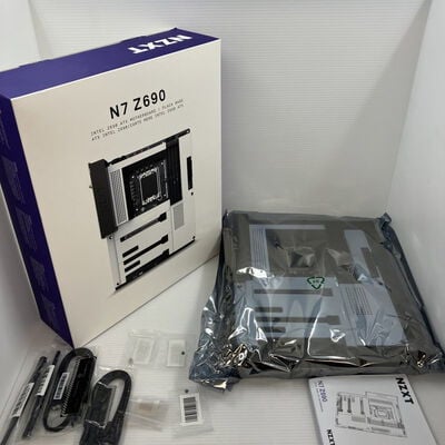 【秋葉原本店】中古  N7 Z690 N7-Z69XT-W1 Z690(DDR4)/LGA1700/11ax+BT/ATX 3410014493 