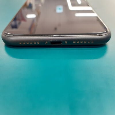 【鹿児島店】中古  Apple iPhone11 6.1インチ 64GB (ブラック) 国内版SIMロックフリー MWLT2J/A 140559 