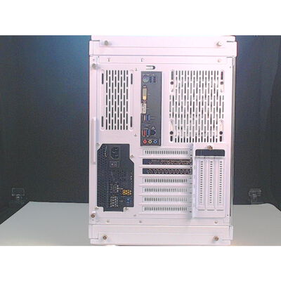 【前橋ｲﾝﾀｰｱｶﾏﾙ店】中古  MDL.make製BTOパソコン(Ryzen 7 5700X/32GB/SSD1TB/RTX4070/W11P) 4540001487 