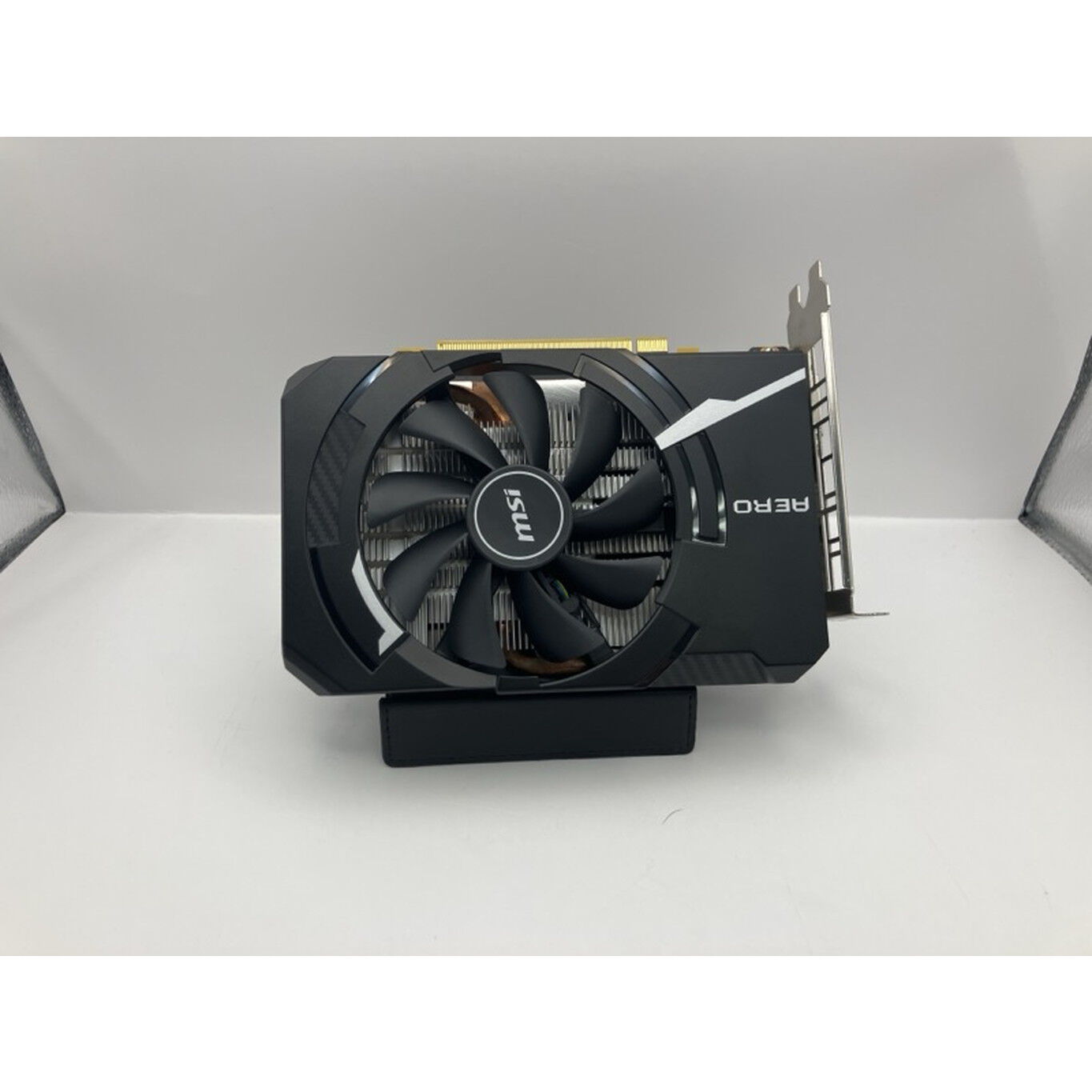 中古 MSI GeForce GTX 1660 SUPER AERO ITX OC (GTX1660 SUPER) 141207