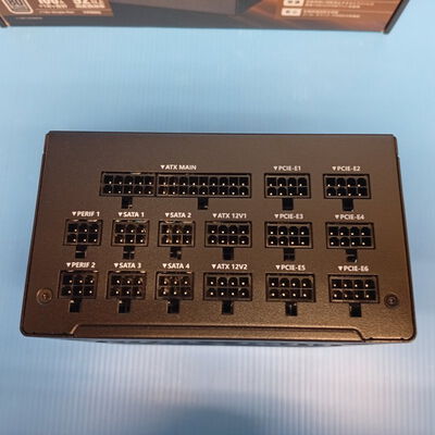 【大須店】中古  玄人志向 KRPW-PA1200W/92+(ATX 1200w 80+P) 3120023991 