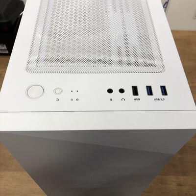【宮崎恒久店】中古  ZALMAN Z1 Iceberg White(mATX ガラス ) 5160000636