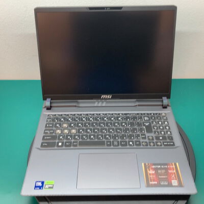 【佐賀南部バイパス店】中古  MSI Vector HX AI(Ultra 9 275HX/32GB/SSD1TB/RTX5080/W11P) 5250001761 