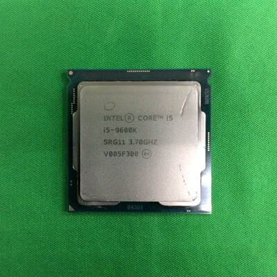 【川崎店】中古  INTEL Core i5-9600K (1151/3.70GHz/9M/C6/T6) 138480 