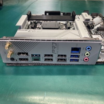 【千葉店】中古  ASRock B650M Pro RS WiFi (B650 AM5 mATX DDR5) 3250005641 