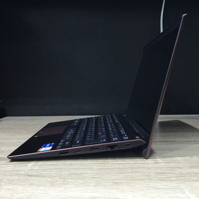 【松山環状枝松店】中古  VAIO VAIO Pro PJ (Intel Core i5 1135G7 2.4GHz/16GB/SSD256GB/-/オンボード/12.5/1920x1080/Wi-Fi/W11H64) 171526【在庫処分!】 
