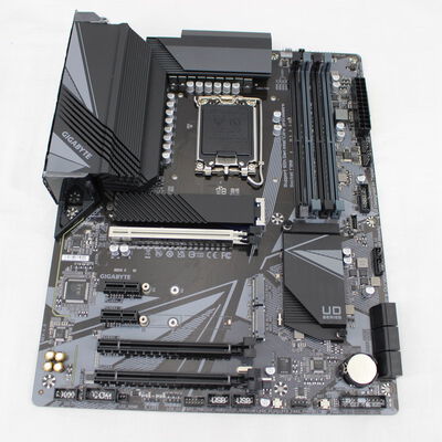 中古  GIGABYTE Z690 UD DDR4 Rev.1.0 3480033169 