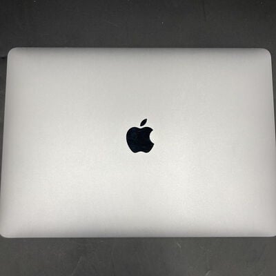 【熊本浜線店】中古  Apple MacBook Pro 13インチ 2020 (M1 8CPU 8GPU/16GB/512GB) シルバー 5370000678 